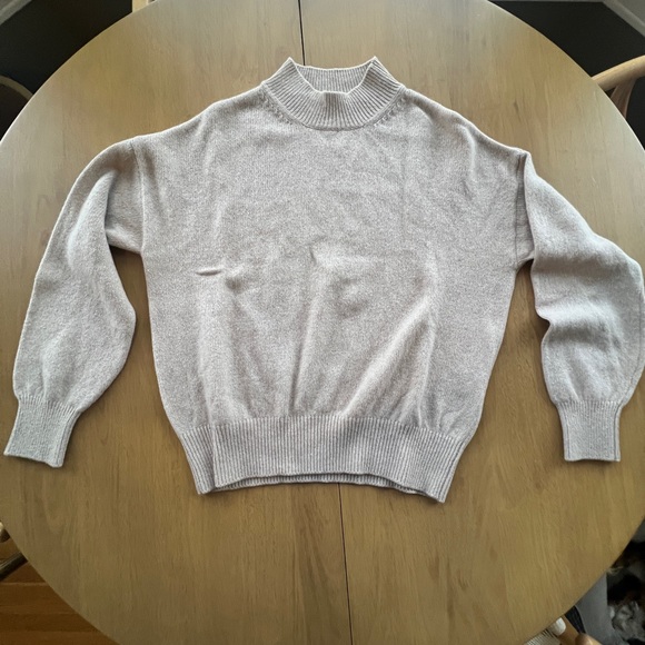 Cuyana Beige Knit Cashmere Wool Sweater - Like New - Size Small - Picture 1 of 3